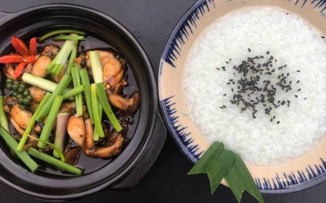 Cháo Ếch Singapore Ánh Sáng