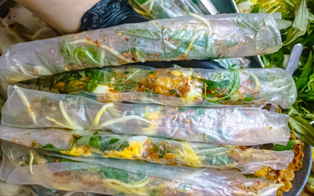 Tiệm Cẩm Nhung - Bánh Tráng Trộn, Kem & Ăn Vặt - 35 Hàm Nghi