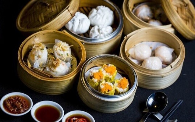 Xôi Mặn Cô Bảy - Tôn Đản