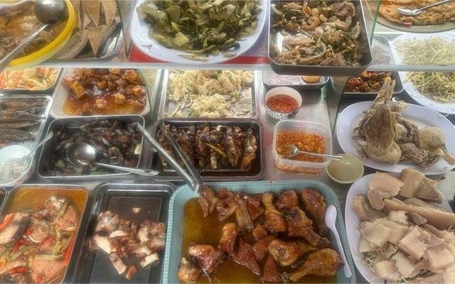 Quán Cơm 174 - Bà Triệu