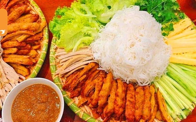 Nem Nướng Nha Trang - Hoàng Quốc Việt