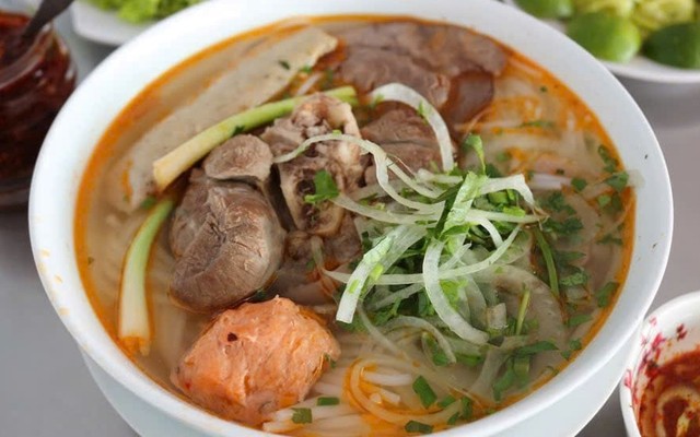 Bún Bò O Sương - Phan Đình Phùng