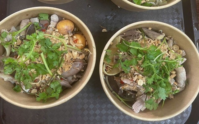 Phở Bốp - Phở Gà Ta & Bún Miến Ngan Trộn