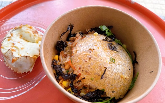 Xôi Ghẹ & Bánh Mì Cô Quỳnh