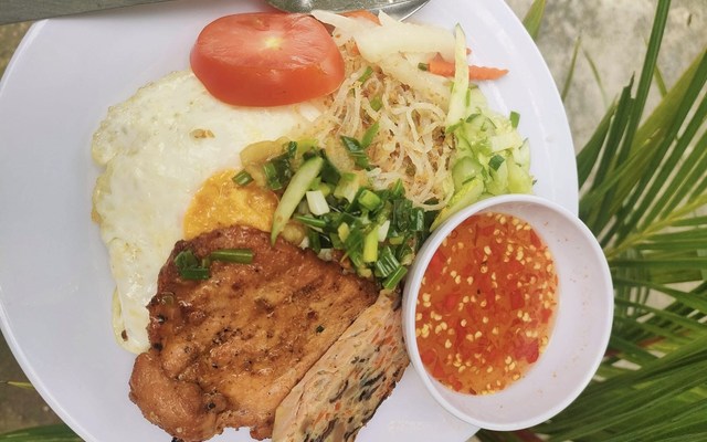 Quán Cơm Tấm, Cơm Trưa & Bún Thịt Nướng - Bùi Trọng Nghĩa