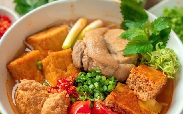 Bún Riêu Cua Ốc O Mai - Lê Hồng Phong