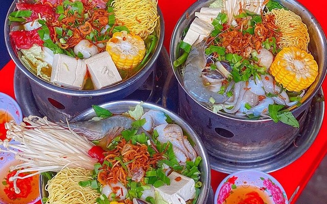 CHẢO - Lẩu Thái 1 Người & Hoành Thánh Thịt