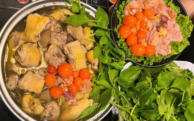 Quán Hàu Sữa & Lẩu Gà Lá É - Trương Vĩnh Ký