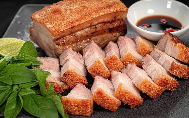 Lò Heo Quay Nổ Cốm Khương Thành