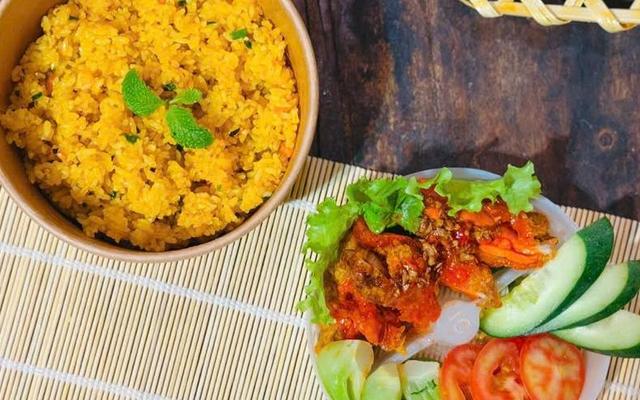 Tiệm Cơm Gà Nhà Zỉn - 41 Bùi Xuân Phái