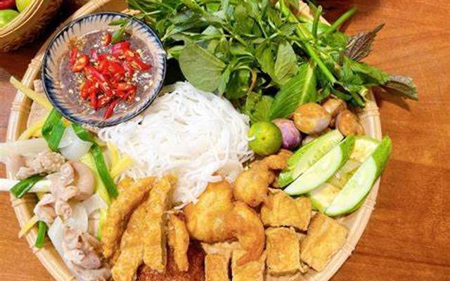 Son - Cháo Quẩy, Bún Đậu & Ăn Vặt - 167 Phạm Như Xương
