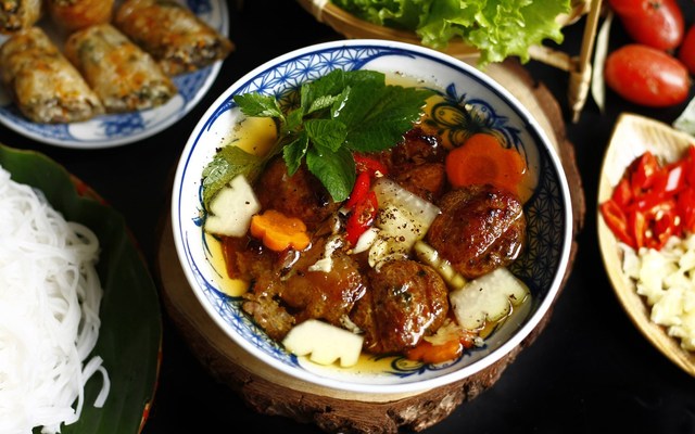 Bún Chả Hà Nội Khôi Anh - Đông Hồ