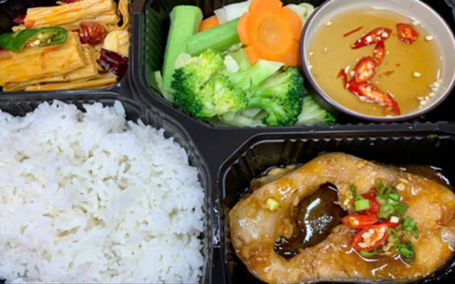 Cơm Văn Phòng Tự Chọn The Bep - Âu Cơ