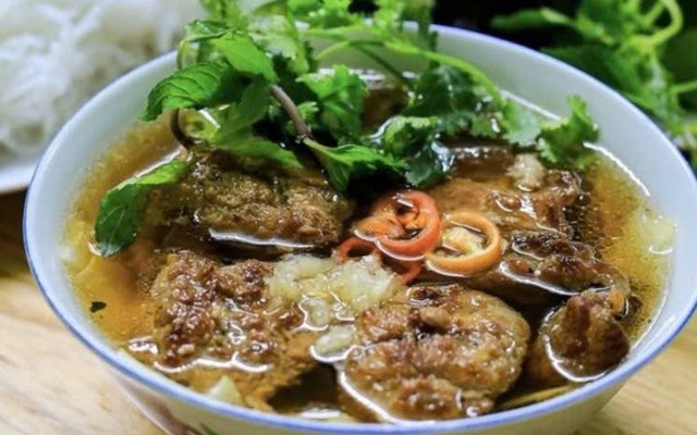 Bánh Cuốn & Bún Chả - Hà Linh - Dương Hiến Quyền