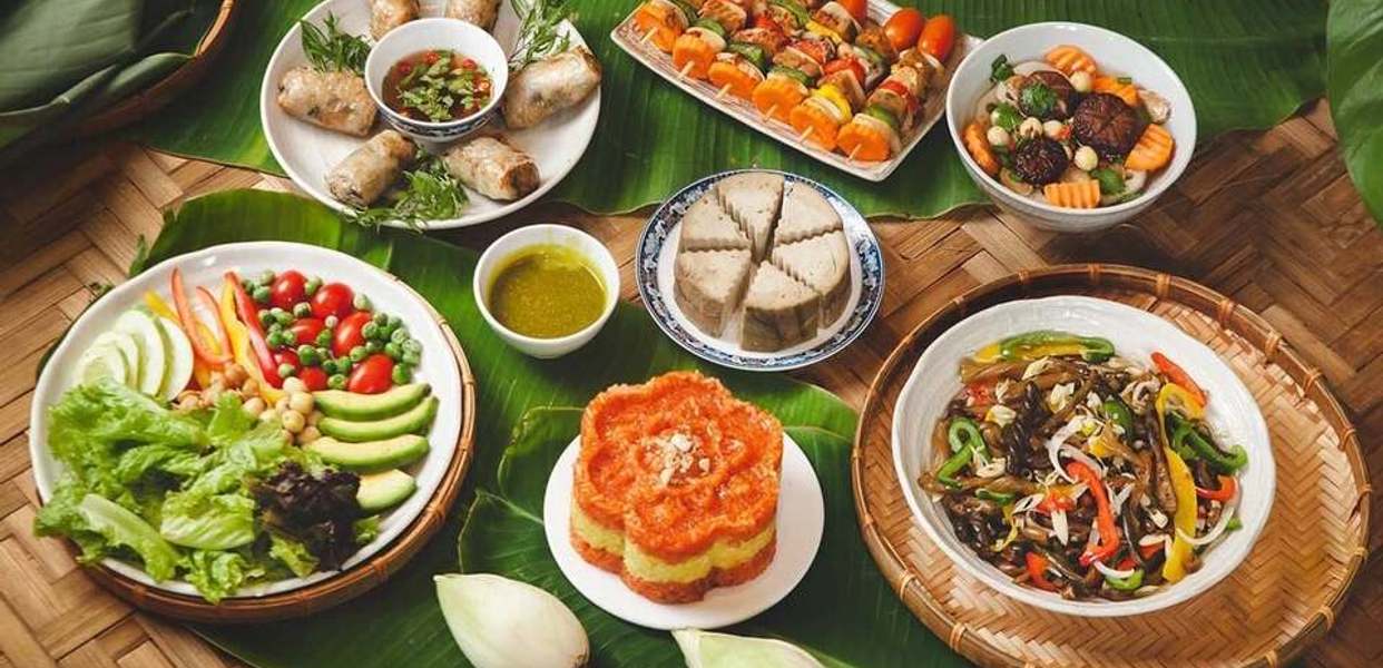 Chay Tịnh Phúc - Trần Quốc Hoàn