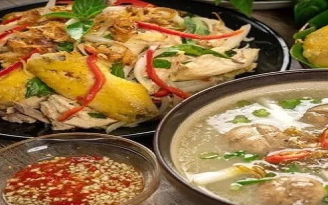 Cháo Gà & Gỏi Gà Ta - Gà Vườn Bến Tre