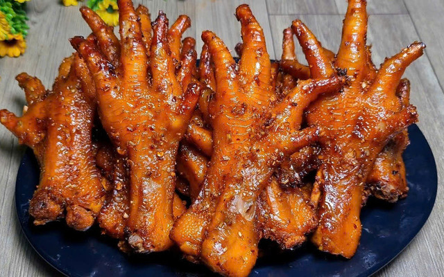 Hàu Nướng, Mực Nướng & Chân Gà Nướng - Nhân Mỹ