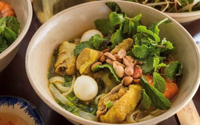 Mì Quảng & Bún Mắm Nêm Bà Lộc Tam Kỳ - Bùi Đình Tuý