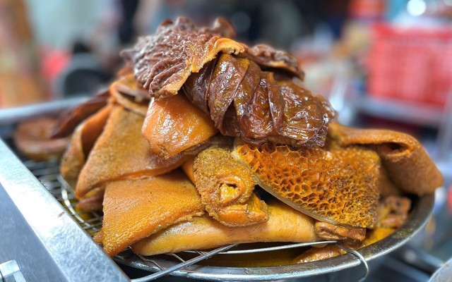 Phá Lấu Heo - A Bằng