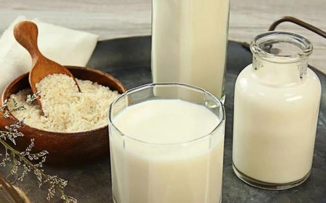 Bánh Mì & Sữa Hạt - 64 Lý Thái Tổ