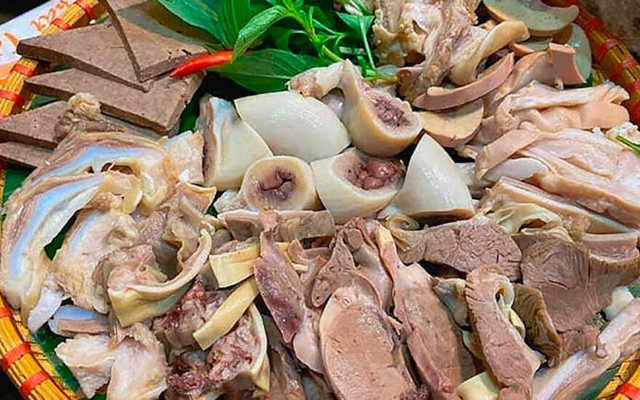 Quán Ông Già - Cháo, Bún & Lòng