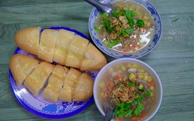 Bánh Mì Lagu Quy Nhơn - Nguyễn Huệ