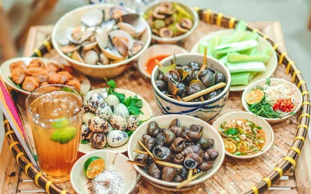 Ốc Thỉ - Văn Thân