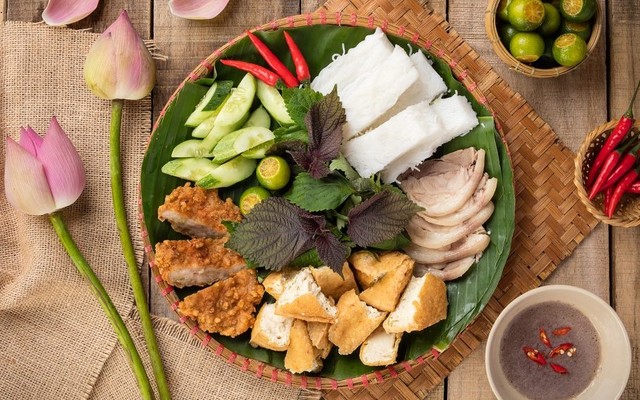 Bún Đậu Mắm Tôm - Bún Đậu HaLu - Cộng Hoà