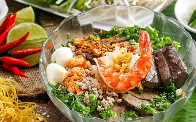 Hủ Tíu Nam Vang Minh Long - Đối Diện Công An Quận 12