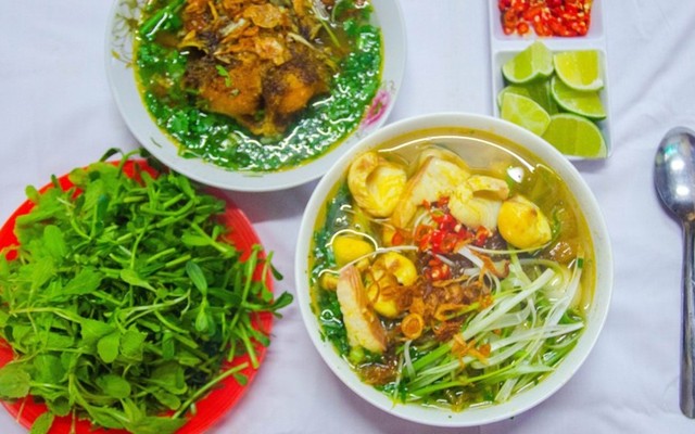 Bánh Canh Cá Lóc 466 - Lê Văn Việt