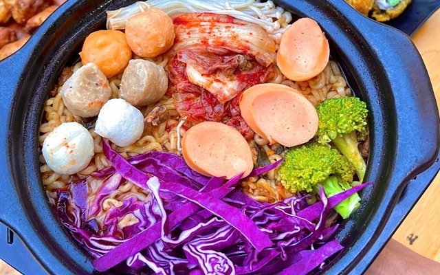 Mì Cay Dalas - Hẻm 2B Bùi Dự