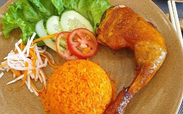 Quán Cơm Huỳnh Trân - Chi Nhánh 39 Nguyễn Công Trứ