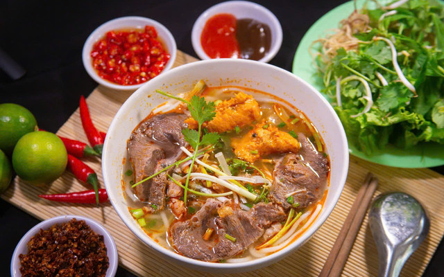 Bún Bò Huế - O Châu