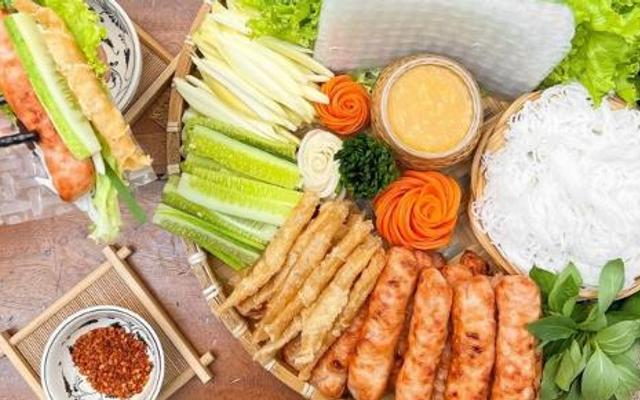 Nem Nướng Đà Lạt Quế Quân - Thống Nhất