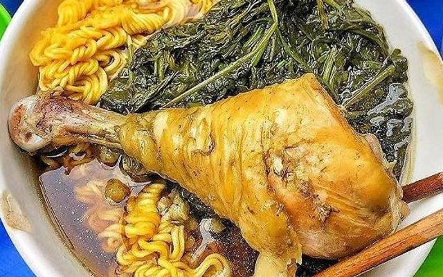 Mì Gà Tần & Chân Gà Lắc - Quán Ăn Đêm Sen - Trần Thái Tông