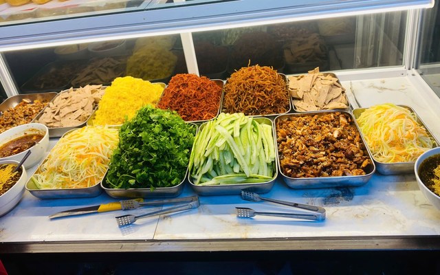 Bánh Mỳ Huế - 155 Bồ Đề