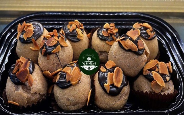 Tiệm Bánh Su Mini & Coffee - 80 Kim Long