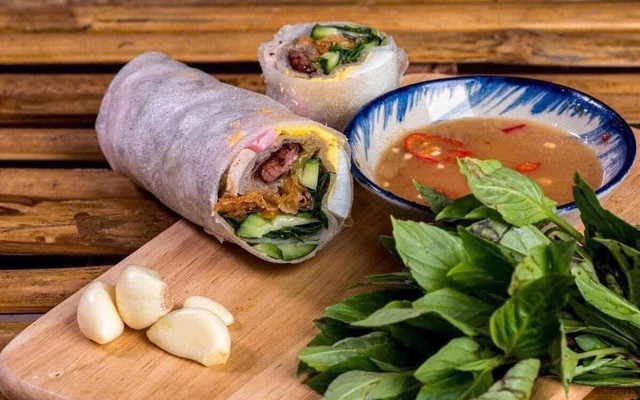 Bún Thịt Nướng Min - Cách Mạng Tháng Tám