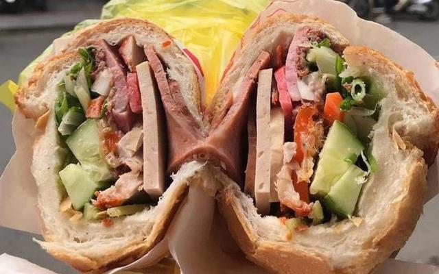 Bánh Mì Ô Môi - Bánh Mì Jambon Long Khánh - Hàng Bông