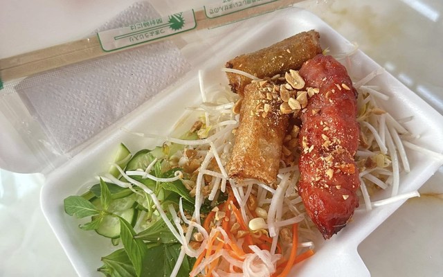 Bún Mì Xào Cô Hồng