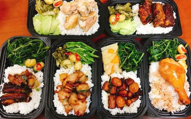 Quán Cơm Hoà Ký - Cơm Trưa Văn Phòng