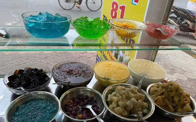 Chè Ý 81 - 81 Phan Đình Phùng