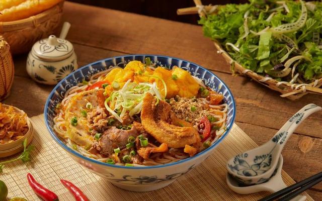 Huyền Anh Bún Riêu Cua Tóp Mỡ - Trường Chinh