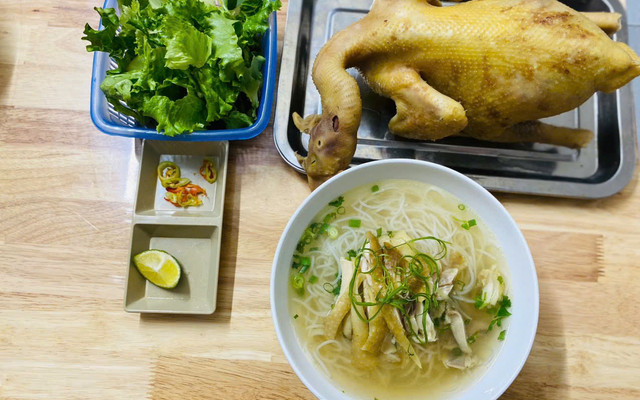 Phở Hoàng - 118 Vũ Xuân Thiều