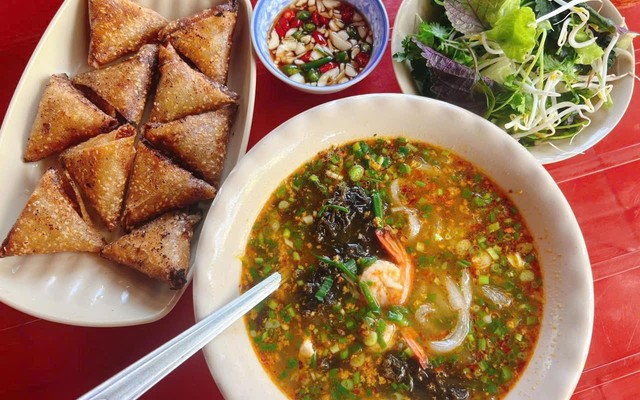 Quán Cháo Canh & Cháo Vịt Xẹc Xẹc