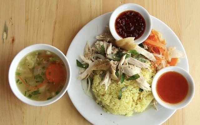 Cơm Gà Tam Kỳ Anh Tú 2 - Phú Chánh