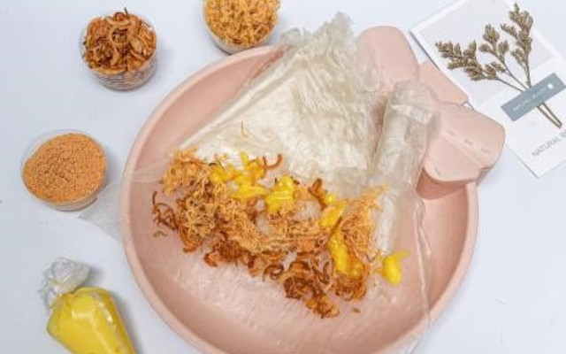 Bánh Tráng Trộn, Bánh Tráng Cuốn & Bánh Tráng Chấm Family - Nguyễn Thị Tú