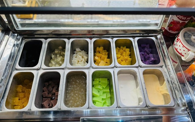 Trà Sữa & Cà Phê - Tin Tin