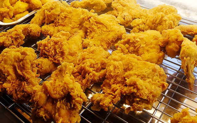 Gà Rán Trái Đất - Nguyễn Duy Cung