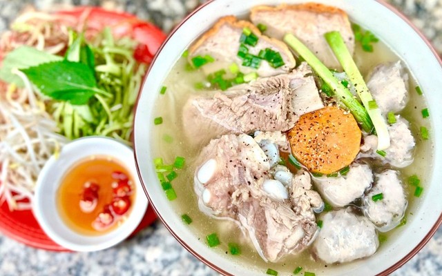 Bún Mọc Cô Ngọc - Bún Mọc, Bún Ngan - Thành Công